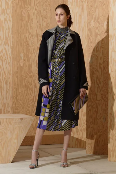 Look 8